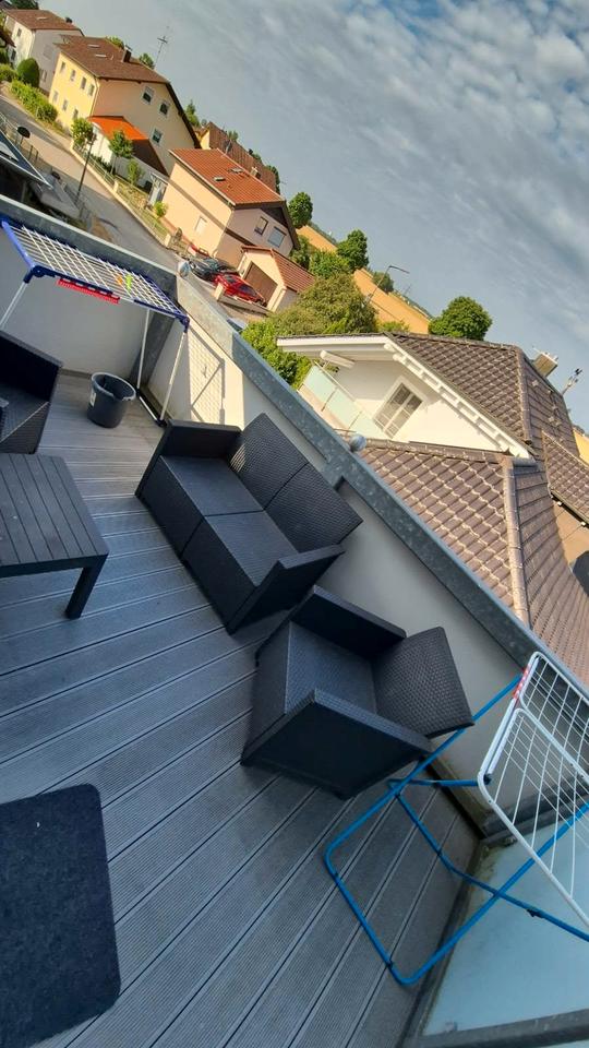 Thumbnail-Helle 3 Zimmer DG-Wohnung mit traumhaften Ausblick in Rupertsbuch