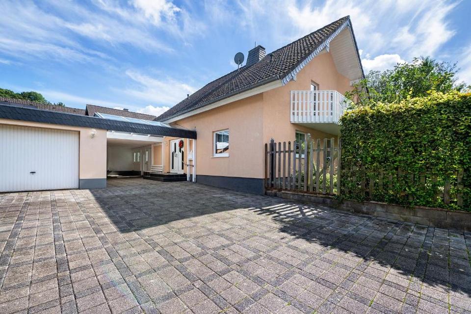 Thumbnail-Einfamilienhaus 5,5zi 175qm möbliert mit umz. + Garten + Terrasse