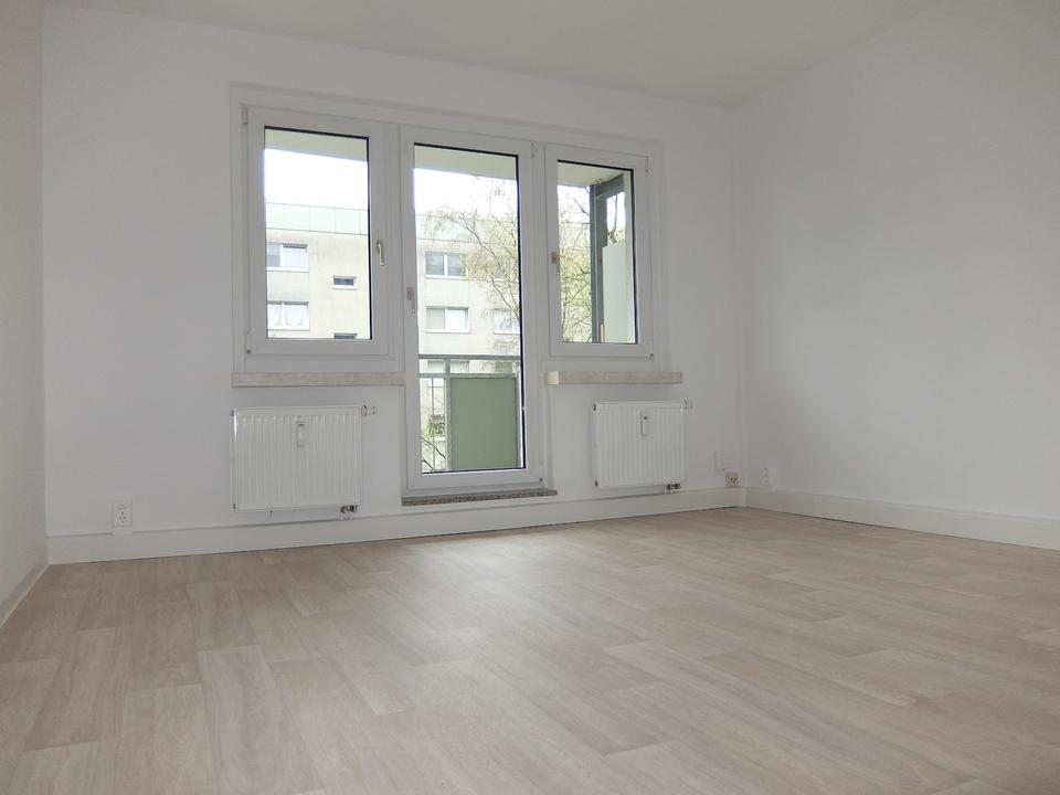 Thumbnail-++ 4-Zimmer-WEohnung im 1. Obergeschoss ++ Alles ganz nah ++