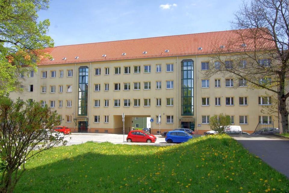 Thumbnail-++ Helle Erdgeschoss-Oase mit Wohlfühl-Balkon ++