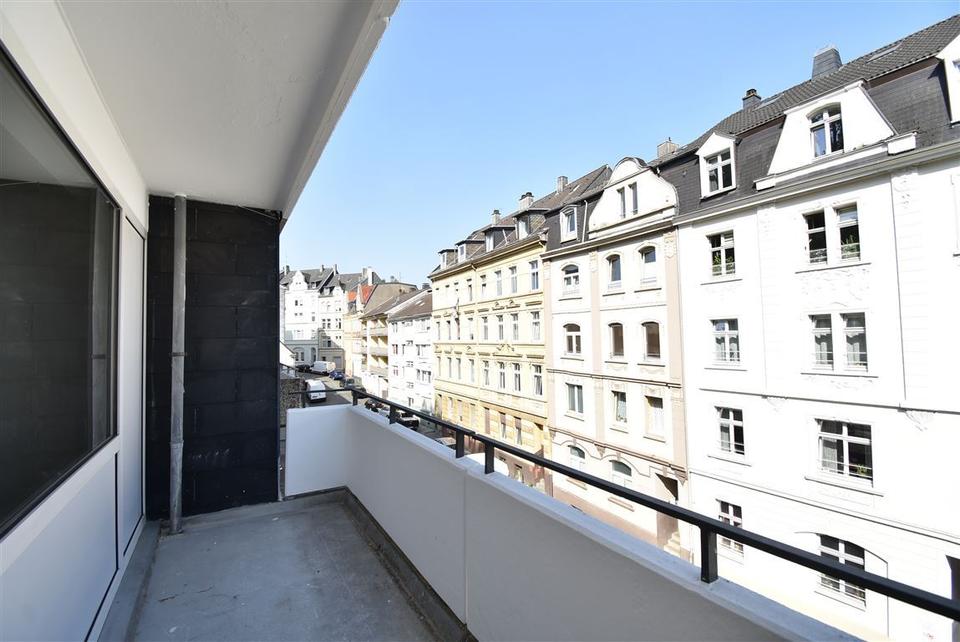 Thumbnail-Gute Anbindung! Renoviertes Apartment mit Balkon in Wuppertal