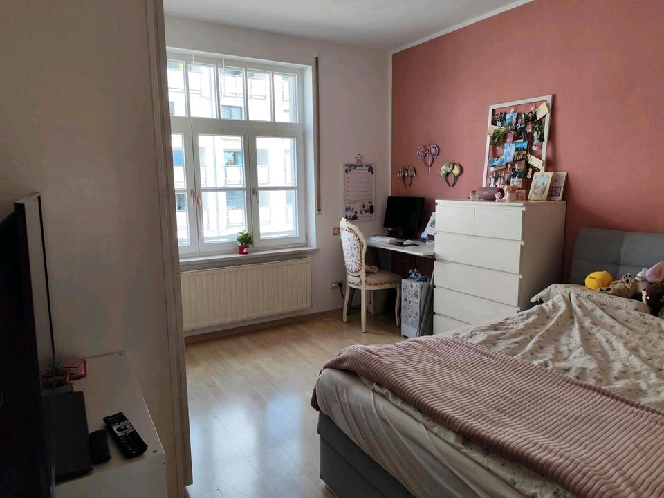 Thumbnail-WG Zimmer Altstadt Rand, Ostentor in Regensburg