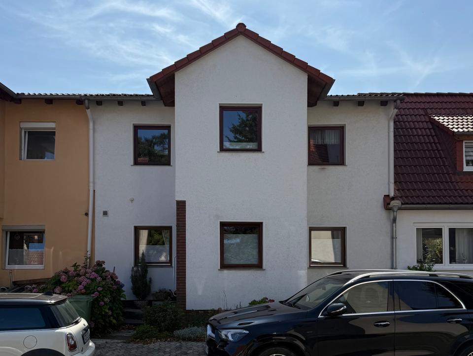 Thumbnail-Provisionsfrei! Gut geschnittenes Reihenhaus mit super Lage