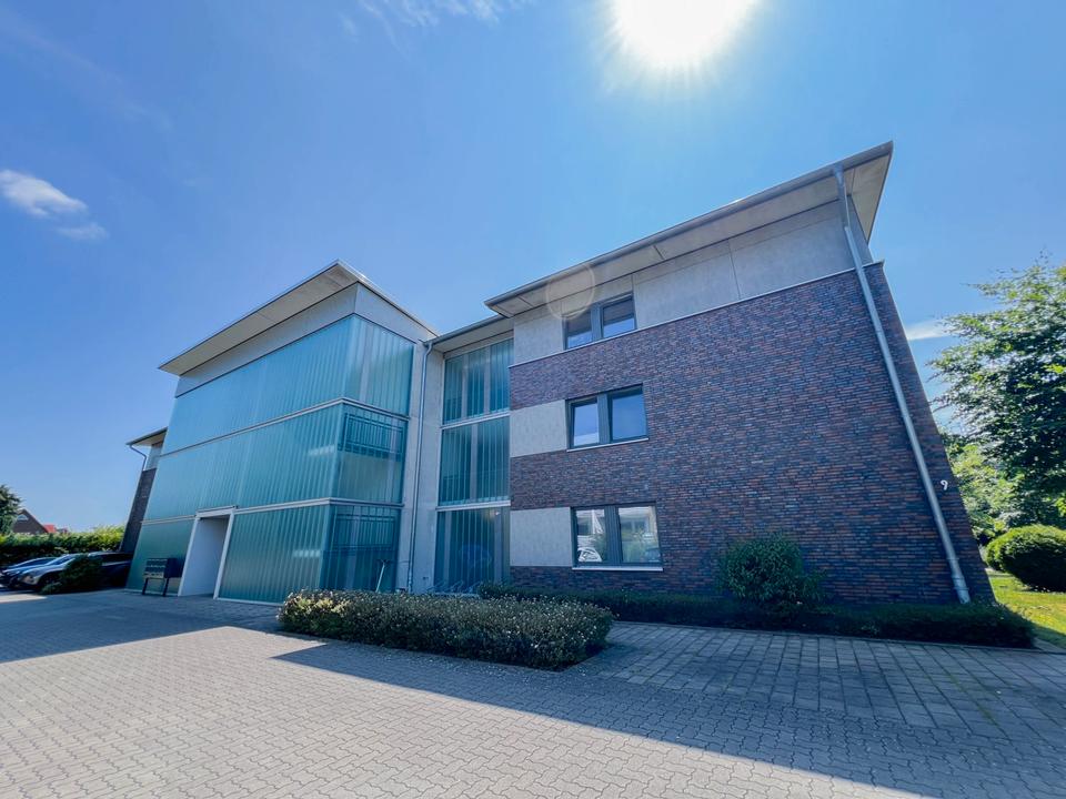 Thumbnail-Gemütliche 3-Zimmer-Wohnung mit Balkon in ruhiger Sackgassenlage