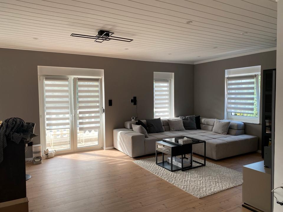 Thumbnail-Komplett sanierte 2-ZKB Wohnung neue Küche,Bad & Fußbodenheizung