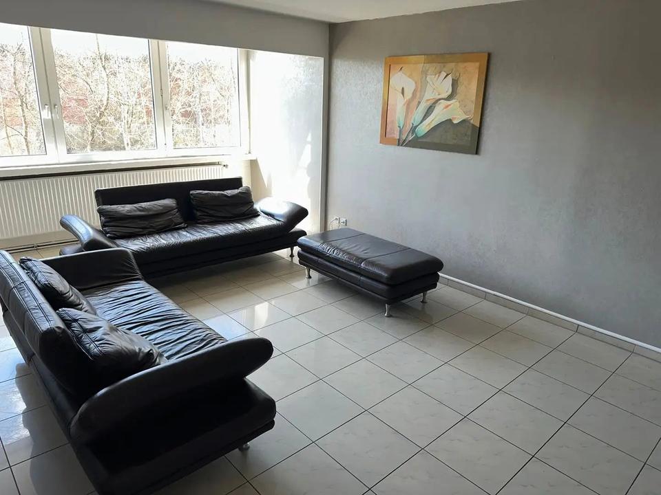 Thumbnail-BEZUGSFREI: Frisch renovierte 3-Zi.-Whg. in Köln Porz-Grengel