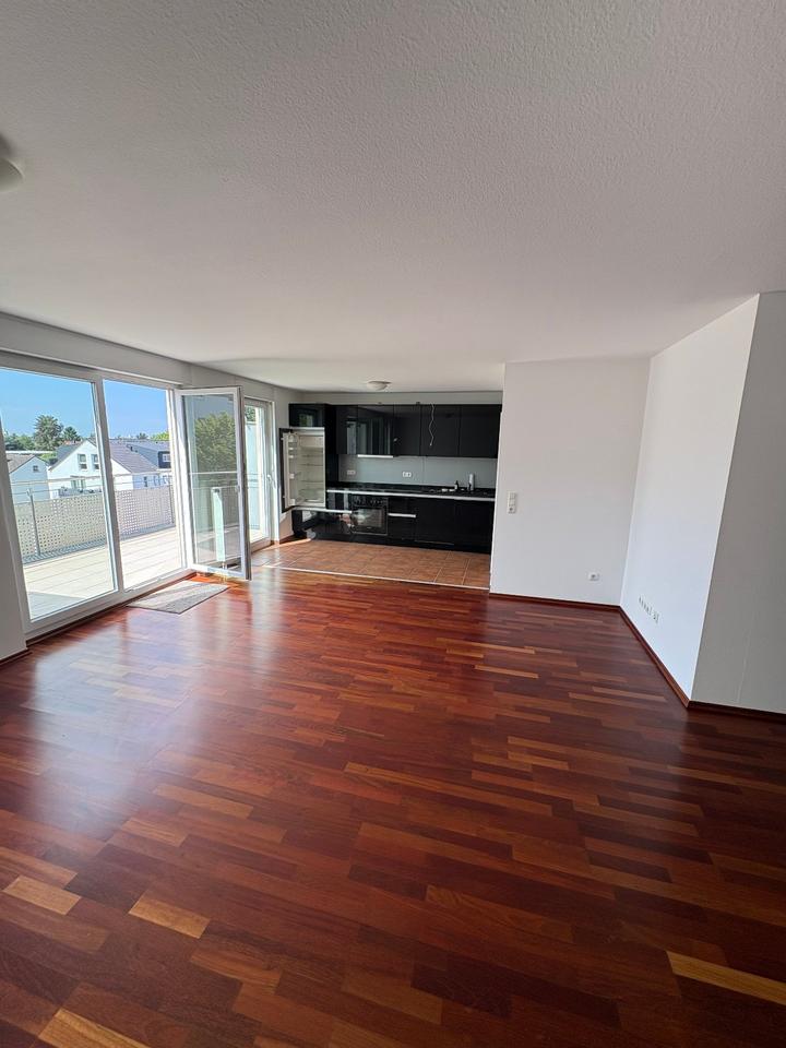 Thumbnail-Moderne 3-Zimmer-Wohnung mit großer Terrasse, Aufzug & Tiefgarage