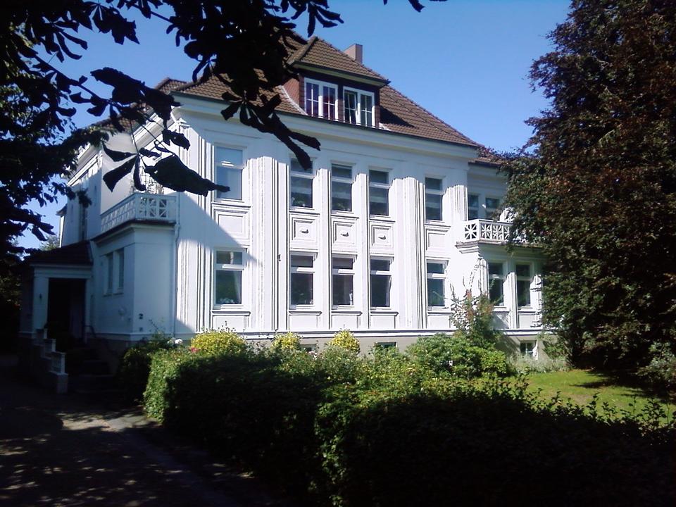 Thumbnail-Sehr schöne 5-Zimmer-Altbauwohnung