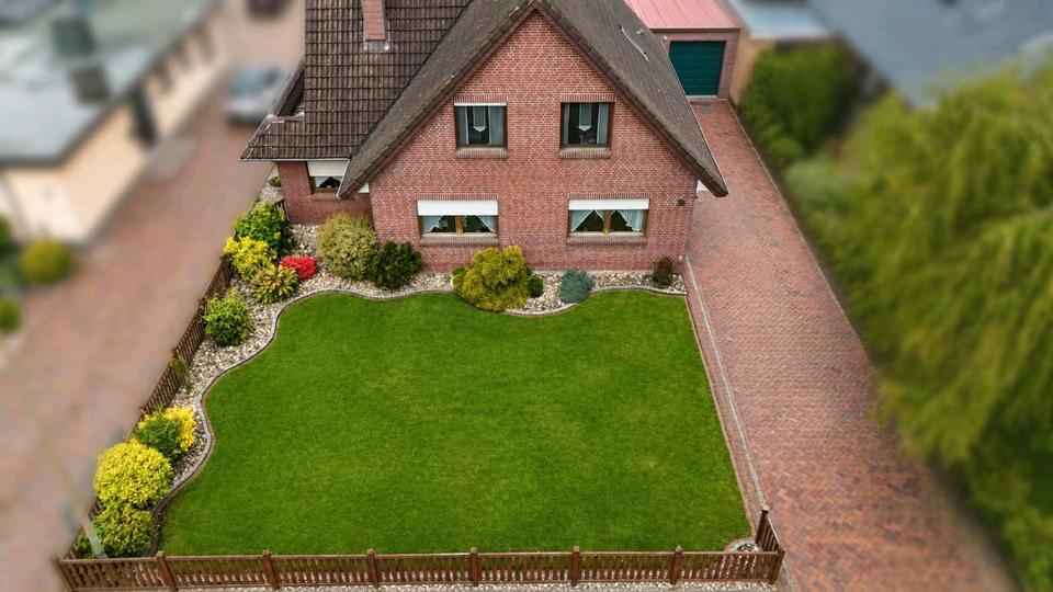 Thumbnail-Haus Einfamilienhaus Garage großer Garten Schuppen