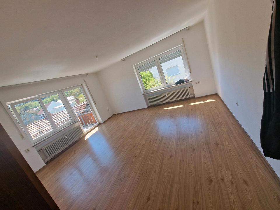 Thumbnail-3 Zimmer Wohnung mit Balkon