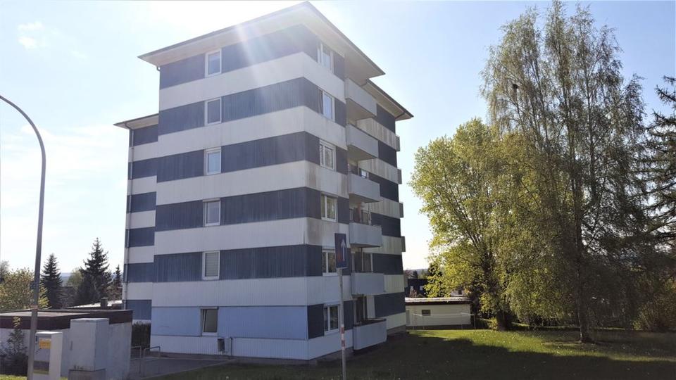 Thumbnail-Tolles zwei Zimmer-Apartment mit Balkon