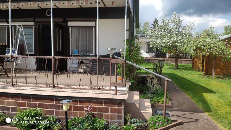 Thumbnail-Zwei Wochenendgrundstücke mit zwei Bungalows