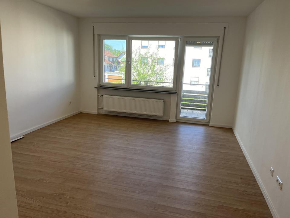 Thumbnail-1-Zi.-Whg. mit EBK & Balkon in Heubach, Wohnung saniert in 2025, Balkon saniert in 2026