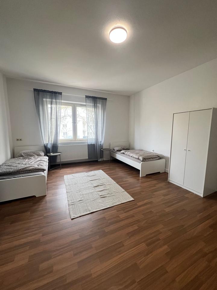 Thumbnail-Helle und einladende 2,5-Zimmer-Wohnung in Top-Lage am Westring in Bochum