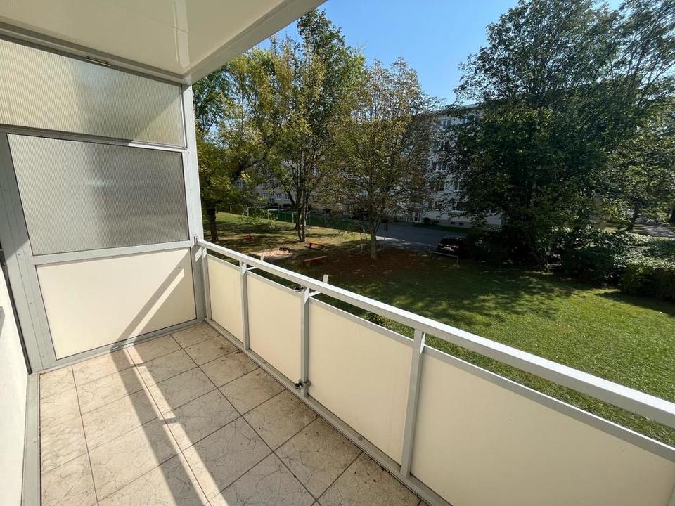 Thumbnail-Sofort verfügbare 3-Raum-Wohnung mit Blick ins Grüne