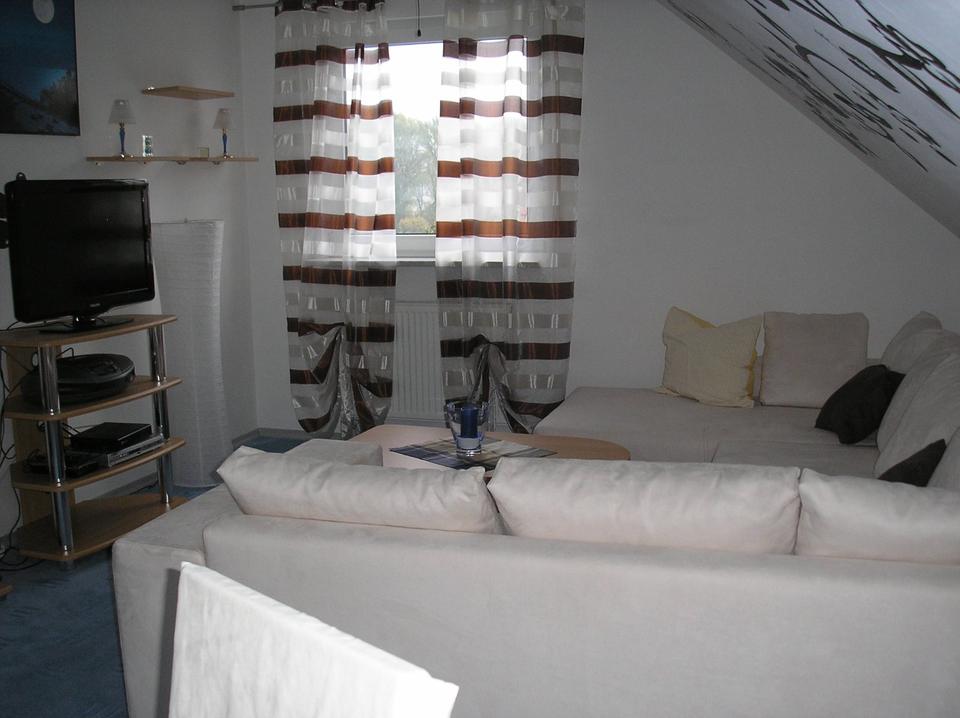 Thumbnail-Schöne 2 Zimmer Wohnung,Küche u.Bad