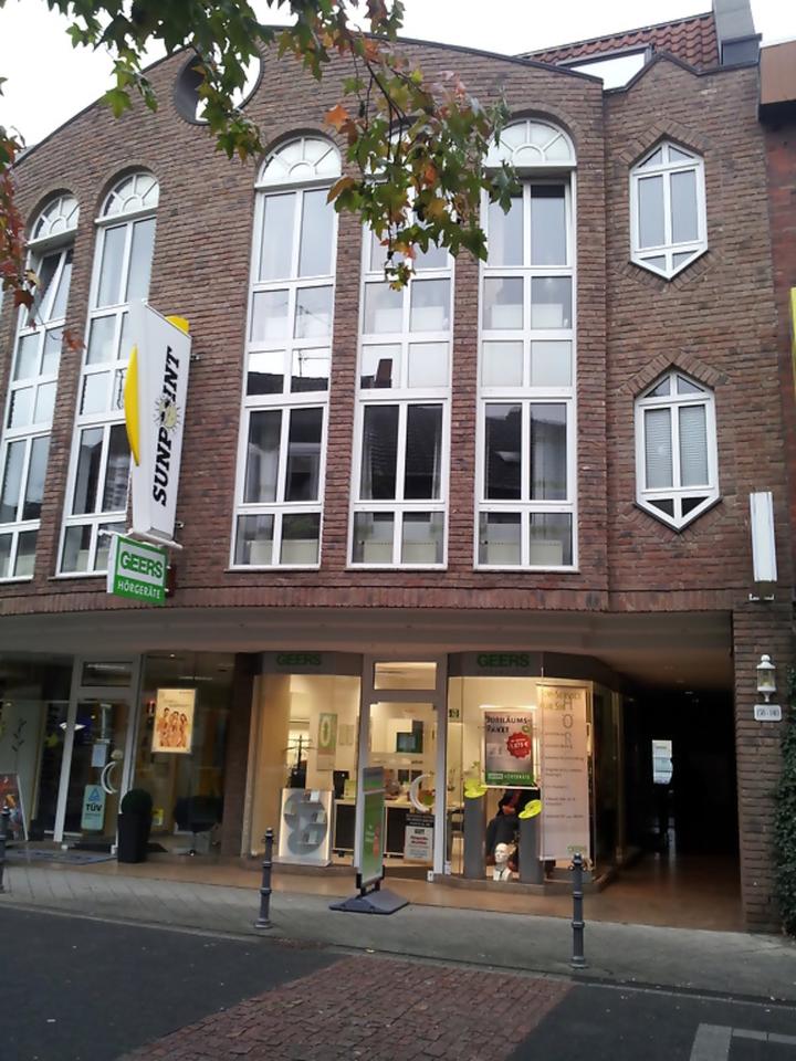 Thumbnail-Neubezug nach Teil-Sanierung: schöne, geräumige 2 Zi. Wohnung