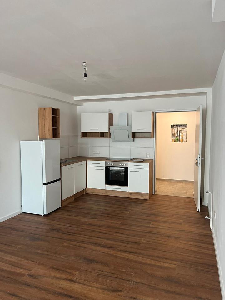 Thumbnail-1-Zimmerwohnung mit Terrasse und Einbauküche
