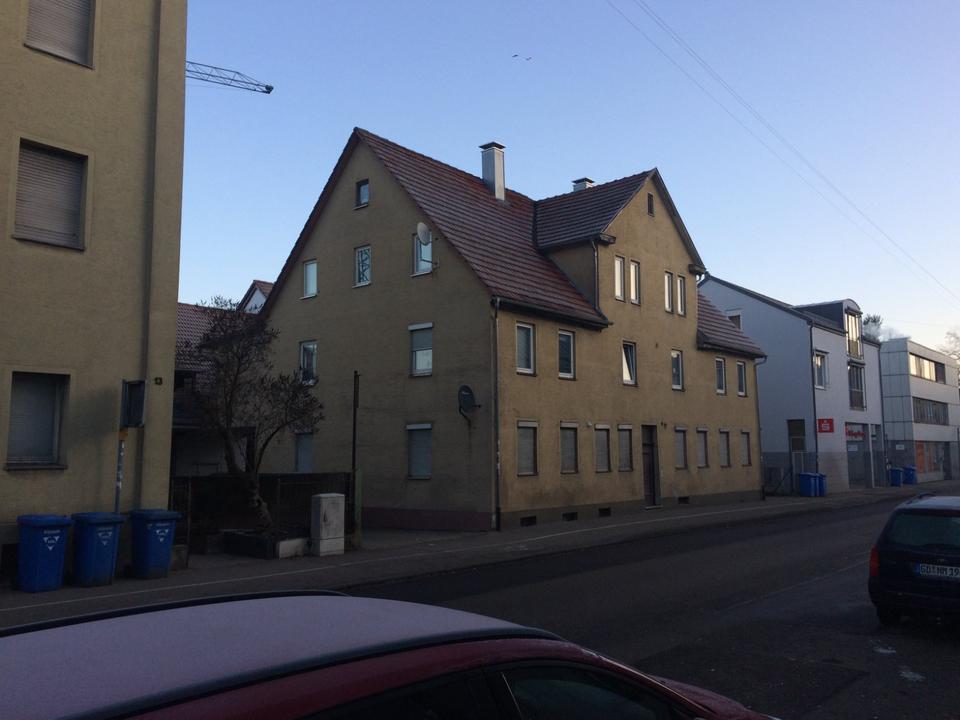 Thumbnail-B015 1-L Zentrumsnahe 3-Zimmerwohnung mit Terrasse