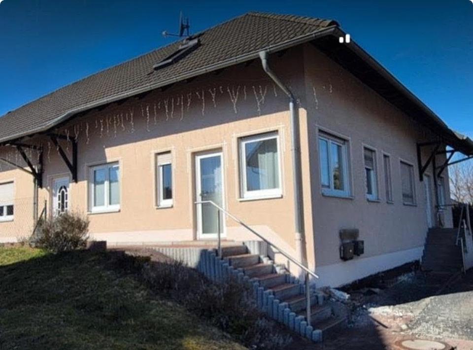 Thumbnail-Kapitalanlage - Vollvermietetes EFH mit Einliegerwohnung