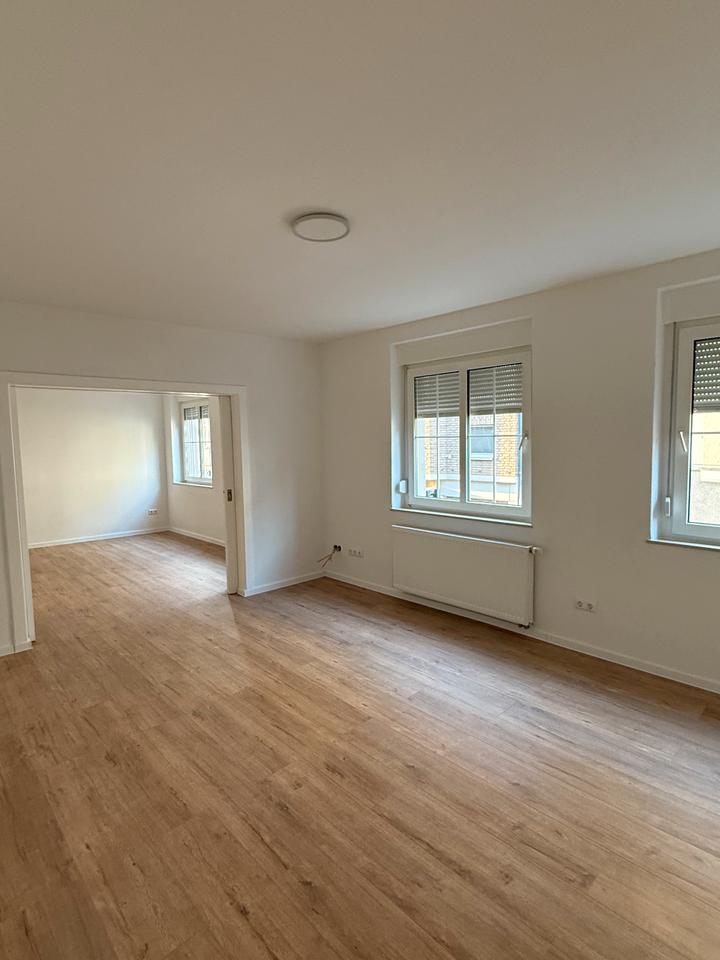 Thumbnail-3,5-Zimmer-Wohnung mit Balkon in zentraler Lage von Euskirchen