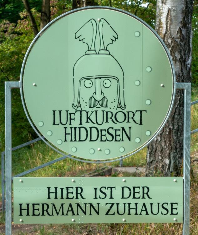 Thumbnail-2 Zimmer möbliert und warm in Hiddesen mit Balkon und Stellplatz