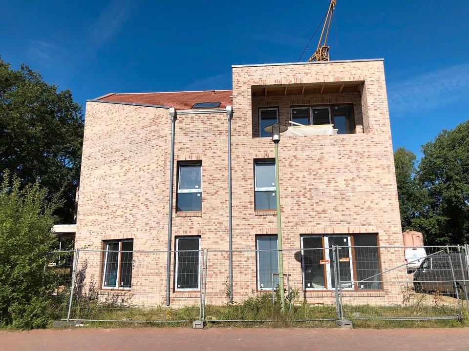 Thumbnail-Bremerhaven - Schiffdorferdamm 3-Zimmer Wohnung mit Balkon am Klinikum Reinkenheide