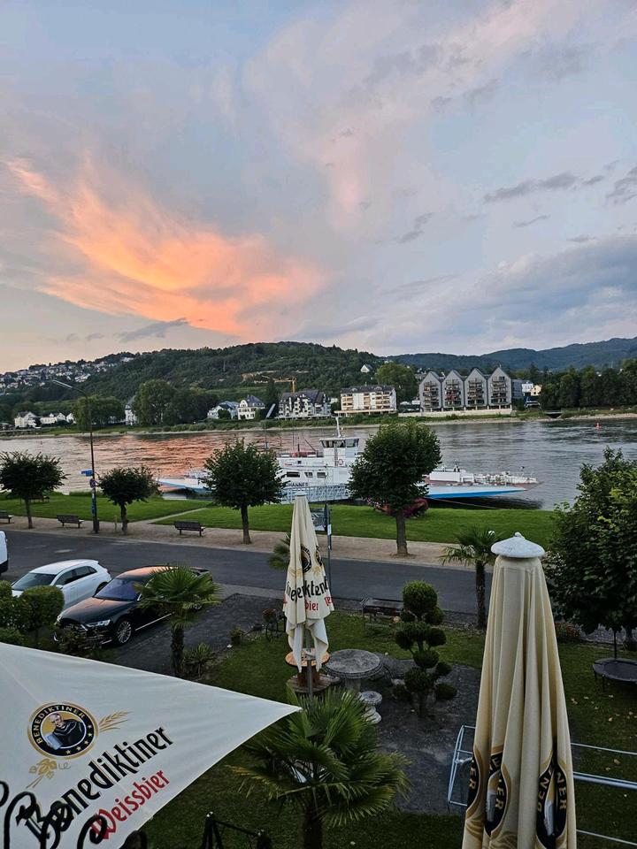 Thumbnail-Möblierte Traumwohnung in Rheinlage zu vermieten