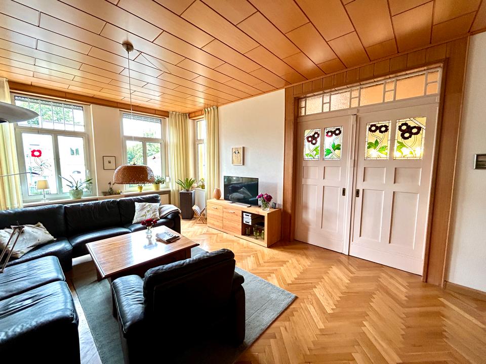 Thumbnail-Elegante 5-Zimmer-Altbauwohnung mit Balkon in begehrter Lage Magdeburgs