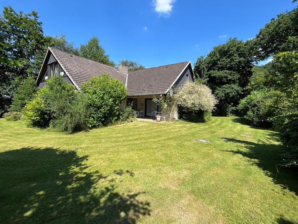 Thumbnail-Geräumiges Einfamilienhaus, Doppelgar., naturnah, verkehrsgünstig