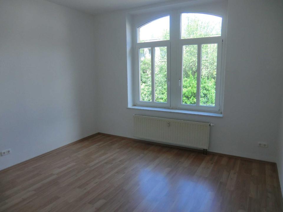 Thumbnail-Helle, ruhige Zweizimmerwohnung mit Einbauküche