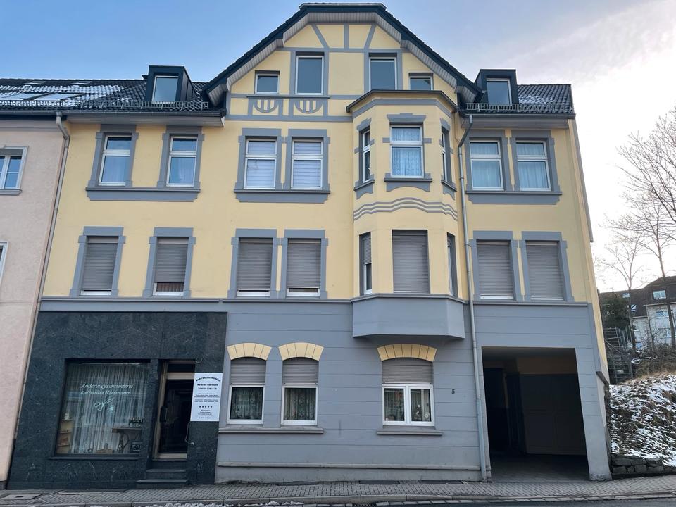 Thumbnail-Dachgeschosswohnung ideale Verkehrsanbindung