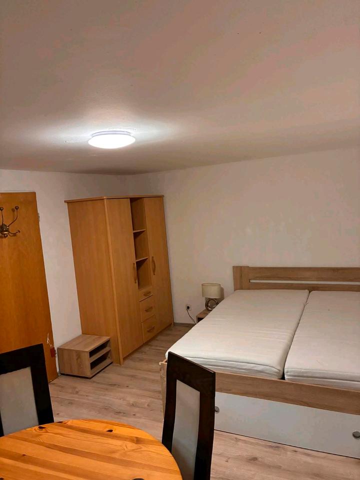 Thumbnail-WG Möbliertes Zimmer 20 m² mit eigenem Bad – Belsen