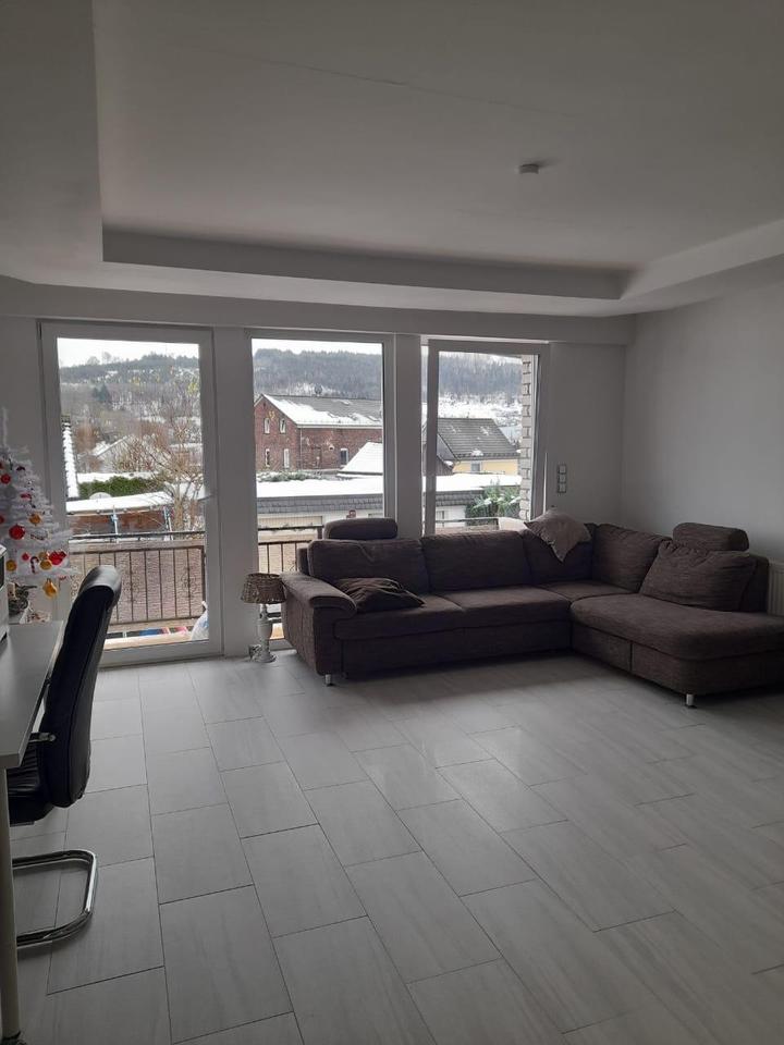 Thumbnail-Grosszügige 5 Zimmer Wohnung mit Hobby Raum Garage Balkon