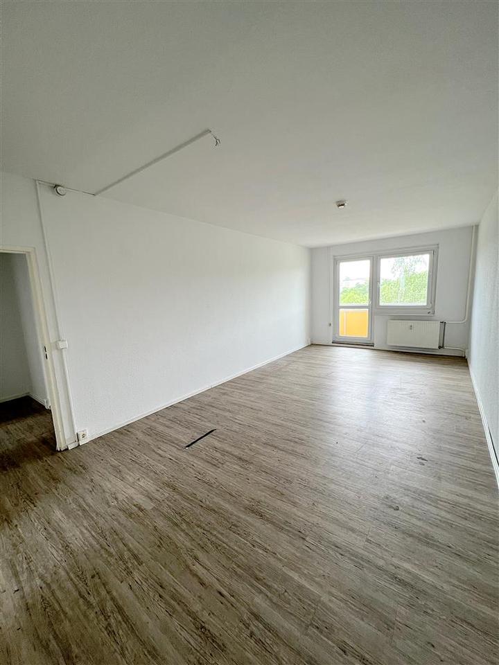 Thumbnail-Großzügig geschnittene Familienwohnung mit Balkon!