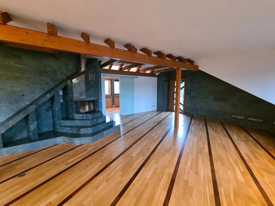 Thumbnail-Exklusive Dachgeschosswohnung mit viel Tageslicht