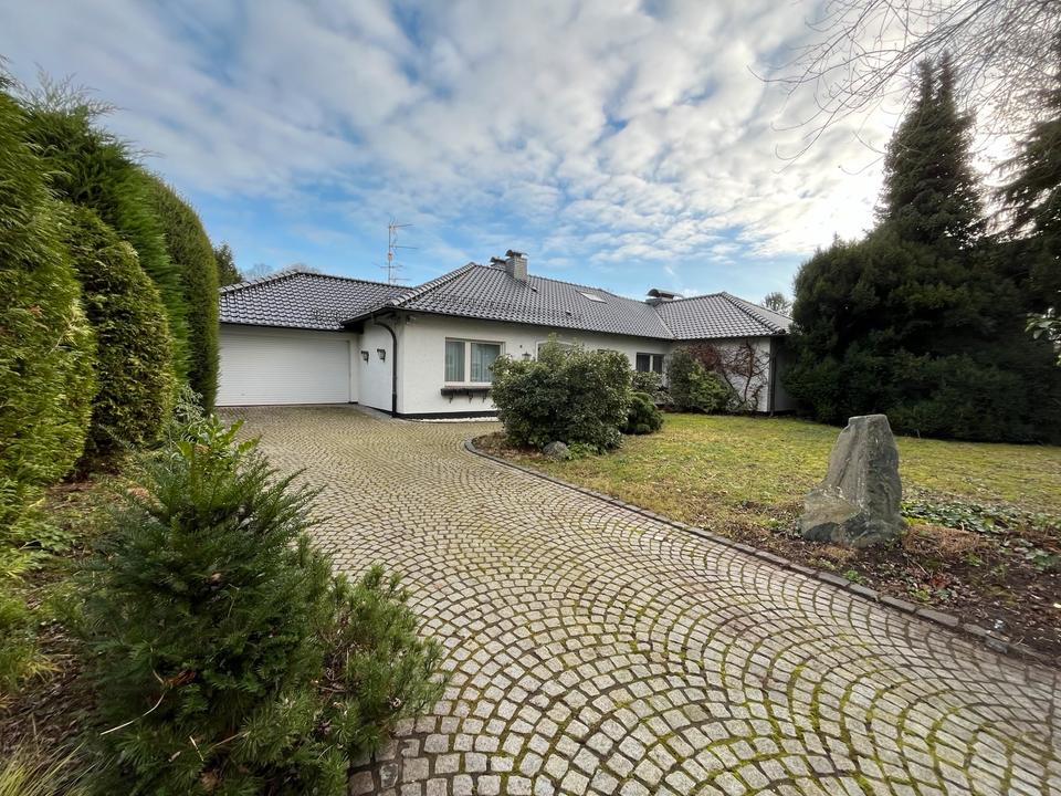 Thumbnail-Solinger Unternehmer Villa in sehr schöner Lage