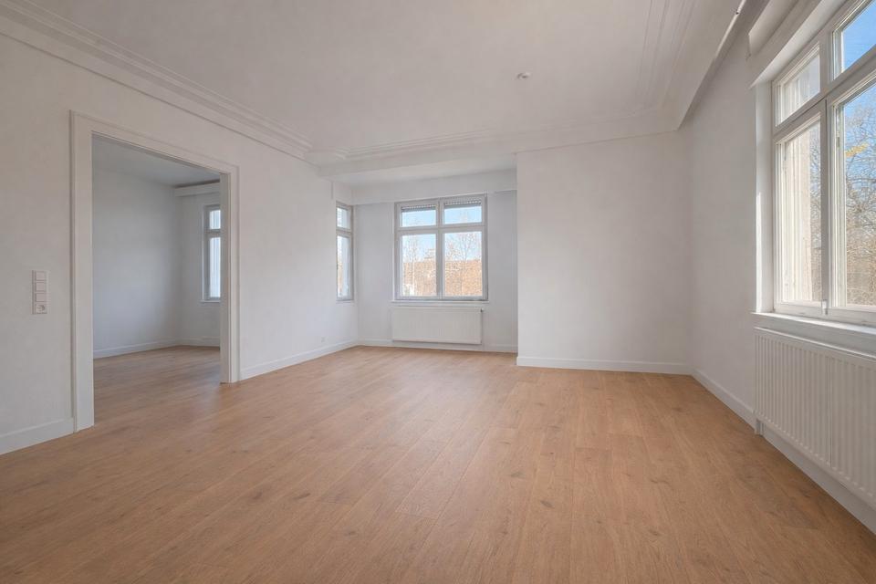 Thumbnail-Erstbezug nach Komplettsanierung – Stilvolle 3-Zimmer-Wohnung mit