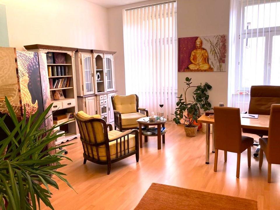 Thumbnail-Praxisraum (30 m²) in Altstadt Regensburg – Mittwoch frei
