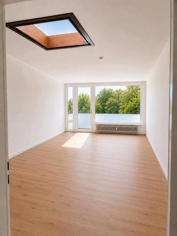 Thumbnail-Helle sanierte 3-Zimmer-Wohnung mit 2 Balkonen in München-Moosach