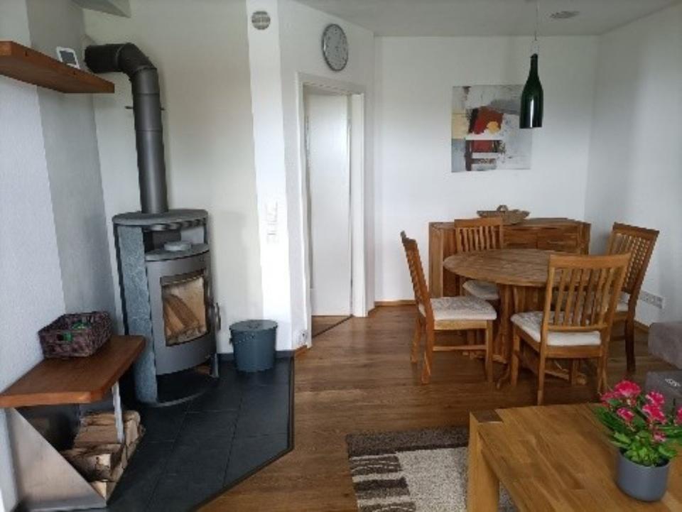 Thumbnail-Vollmöblierte Wohnung 1. OG mit separat. Eing., frei ab 01.01.26