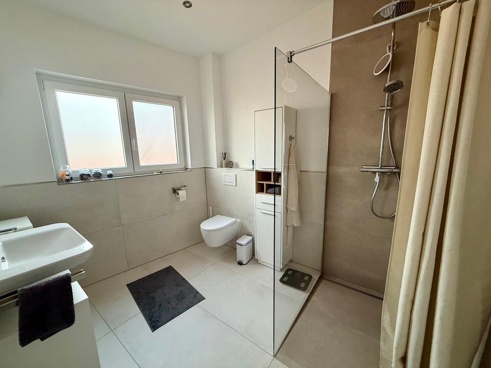 Thumbnail-3-Zimmer Penthouse Wohnung