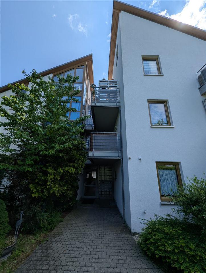 Thumbnail-Lichtdurchflutete Maisonette mit Tiefgarage und Blick aufs Planitzer Schloss!