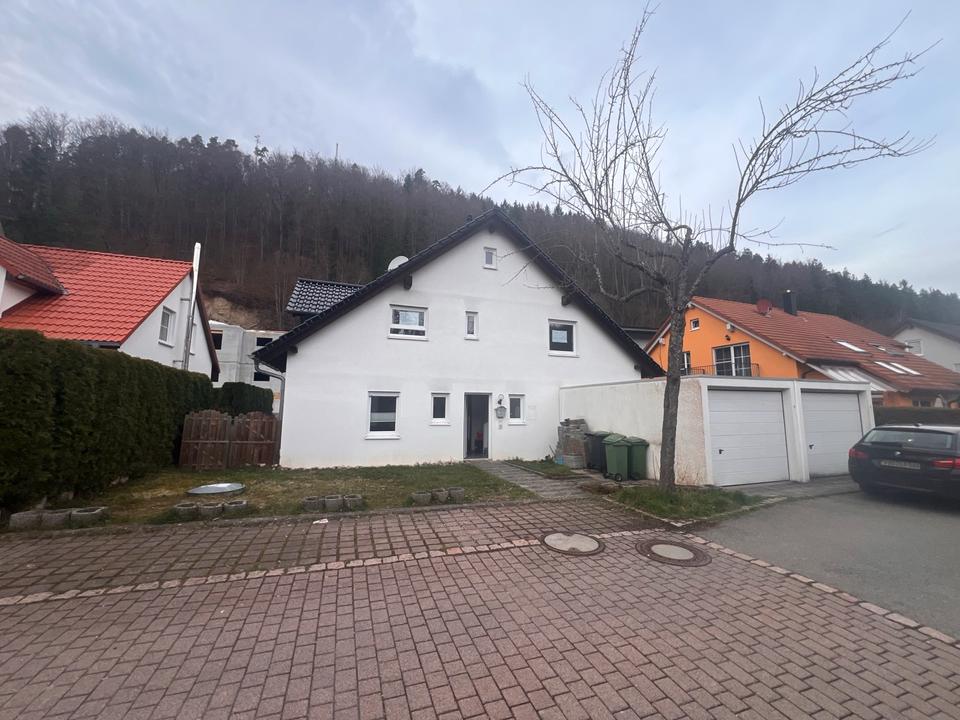 Thumbnail-Vielseitiges 2-FH in ruhiger Sonnenlage von Nagold-Gündringen