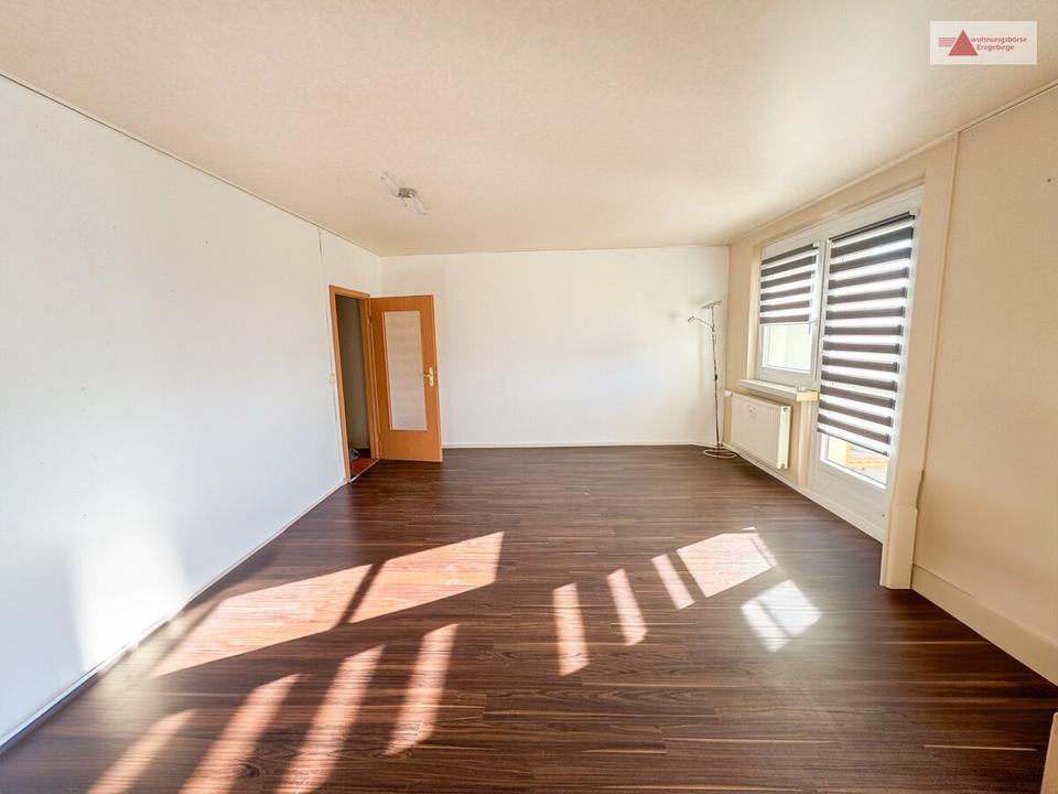 Thumbnail-3-Raum-Wohnung mit Balkon & Einbauküche in Schwarzenberg zu vermieten