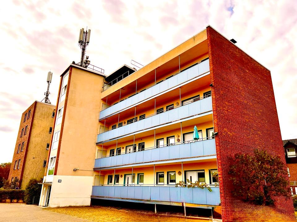 Thumbnail-Attraktive 2-Zimmer-Wohnung mit Balkon im 2. Obergeschoss