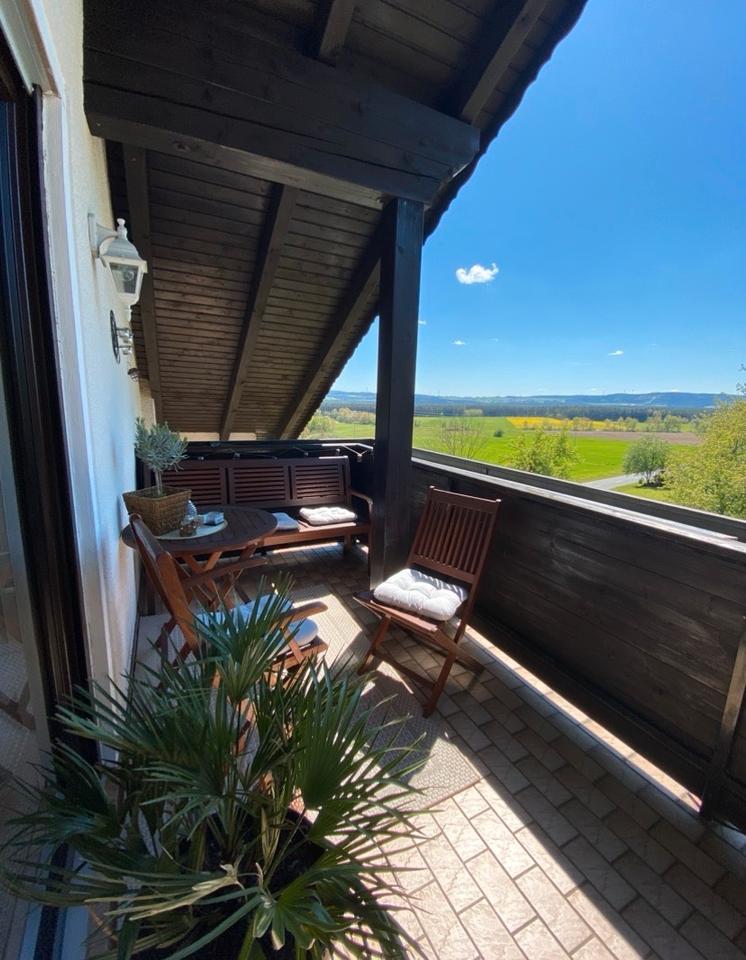 Thumbnail-Helle Dachgeschosswohnung mit traumhaften Ausblick in Luhe-W.