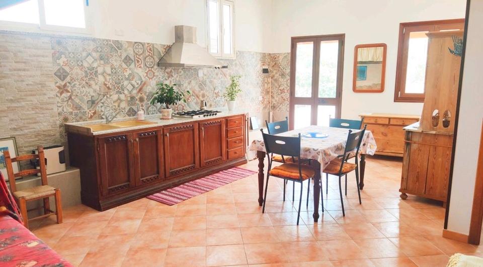 Thumbnail-Günstige Ferienwohnung Sardinien: Terrasse mit Meerblick