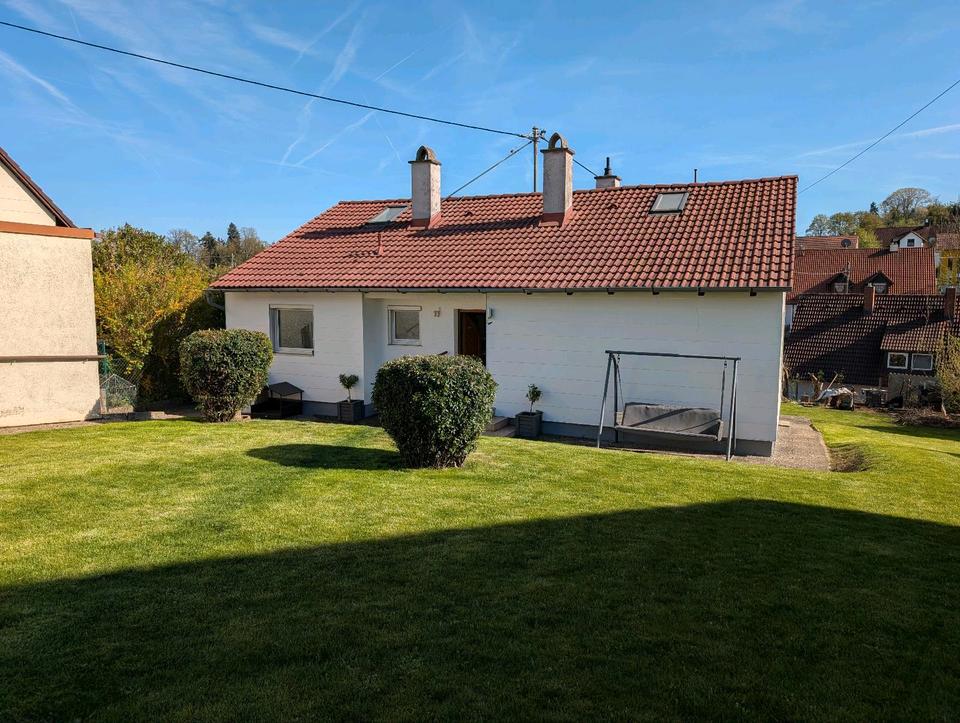 Thumbnail-Kernsaniertes Einfamilienhaus mit großzügigem Garten