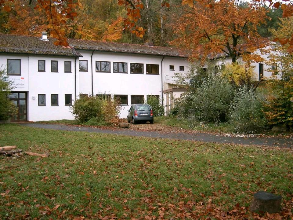 Thumbnail-ehemaliges Pfadfinder Heim in Körbeldorf